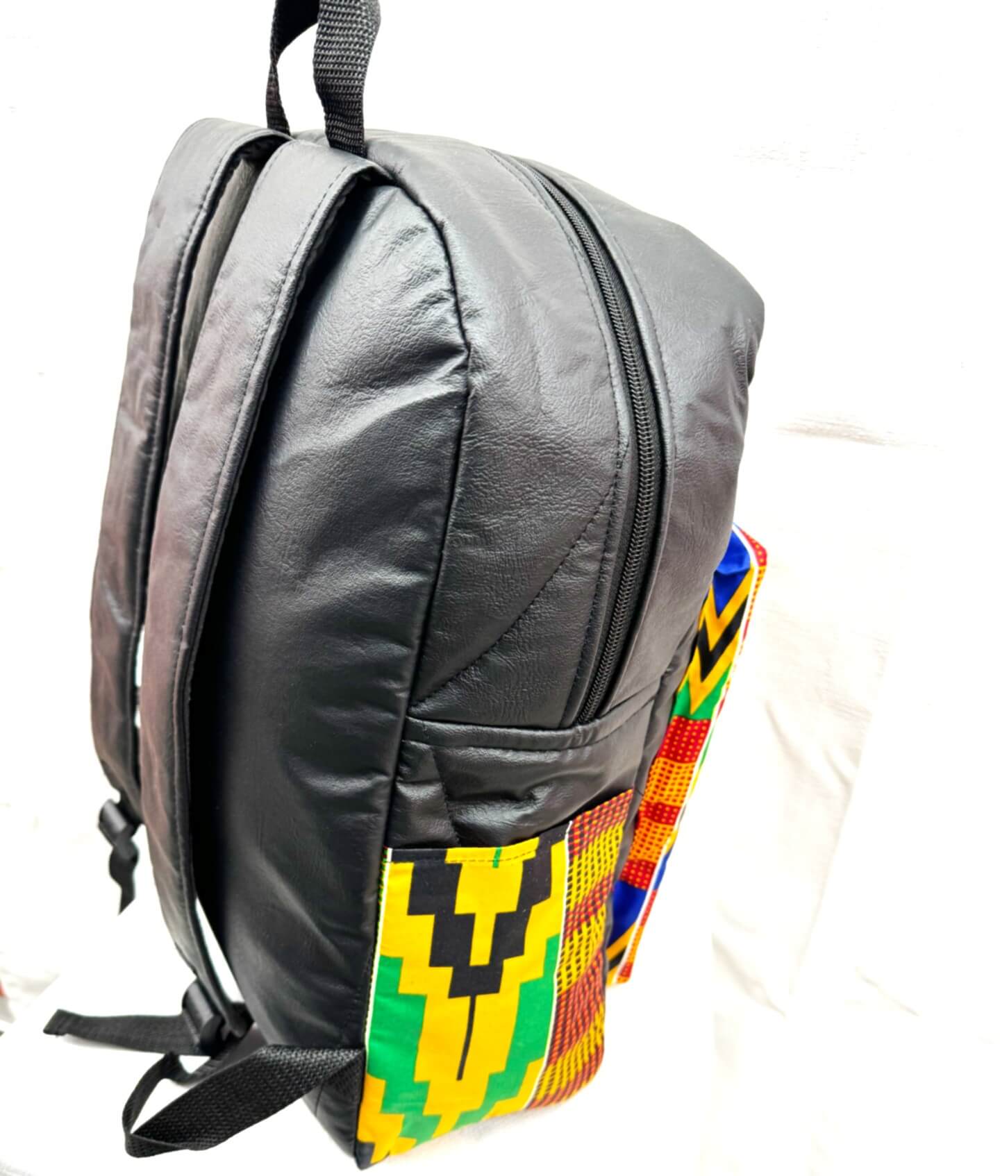 Obuasi Abe Black/maroon/green/yellow alternate view