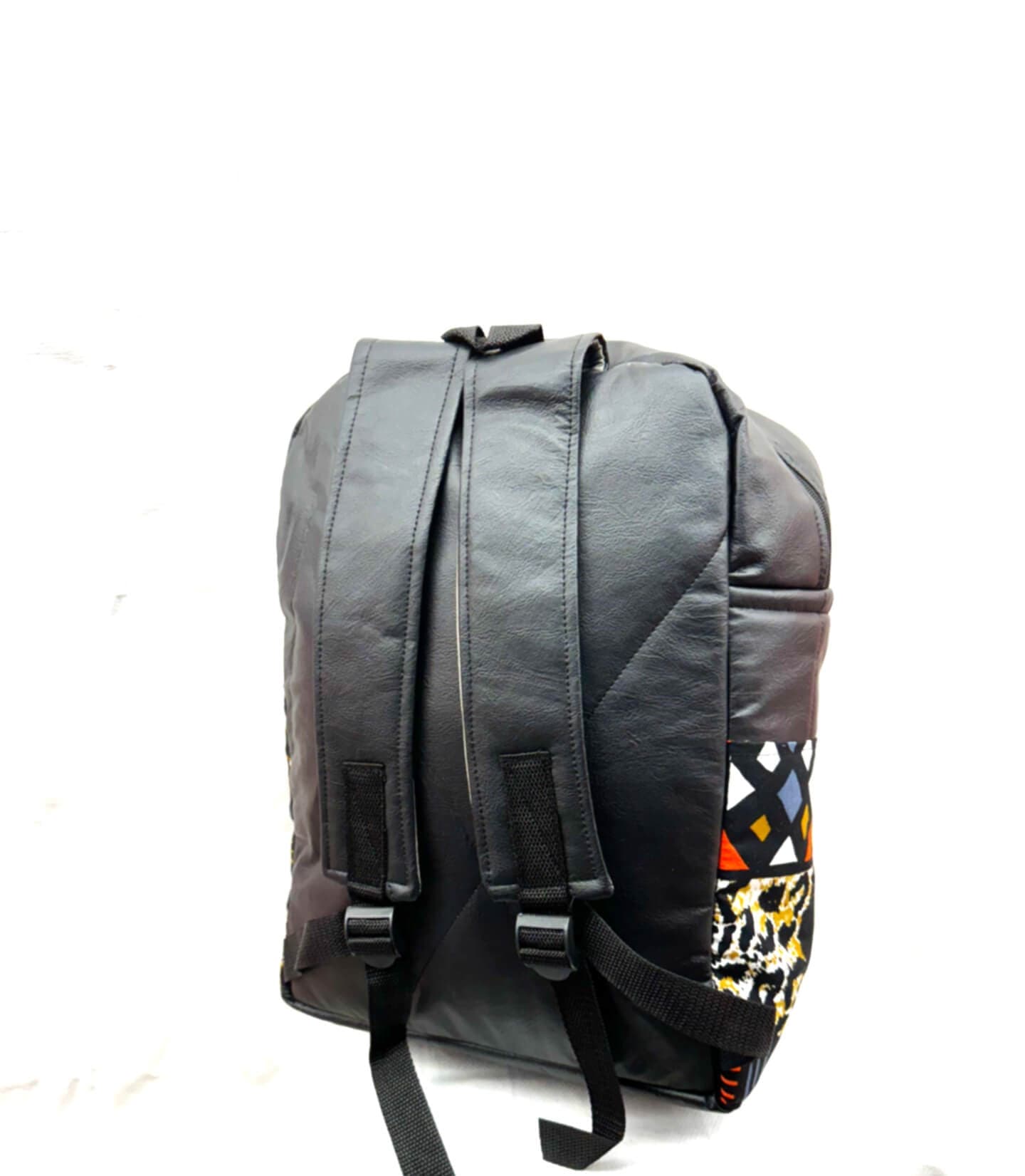 Obuasi Abe Black/brown/red/white alternate view