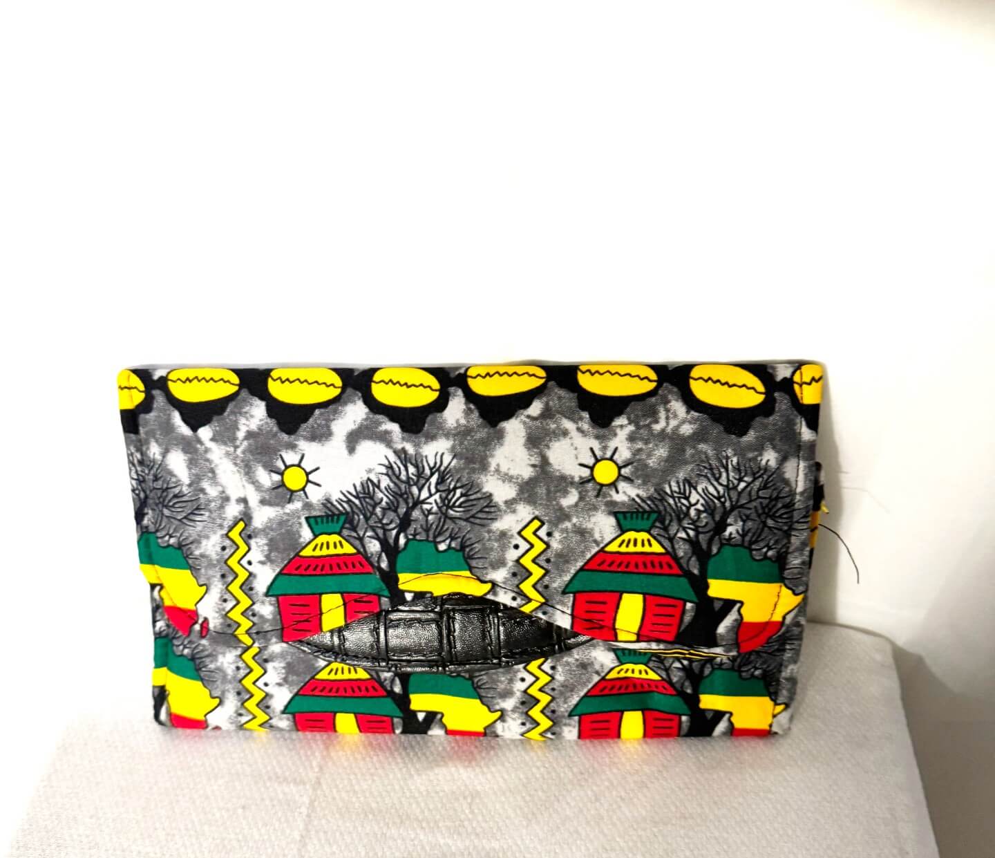 Akwaaba Gray/yellow/green/red