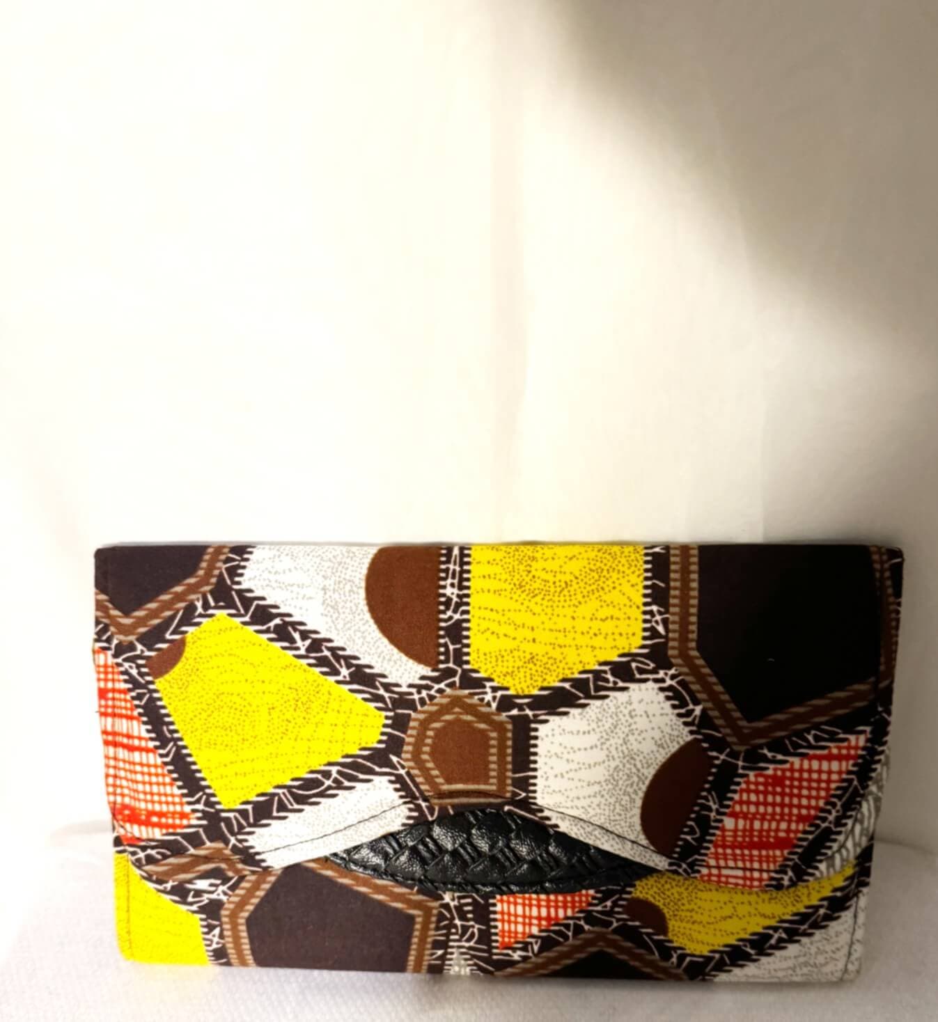 Akwaaba Yellow/brown/white/maroon