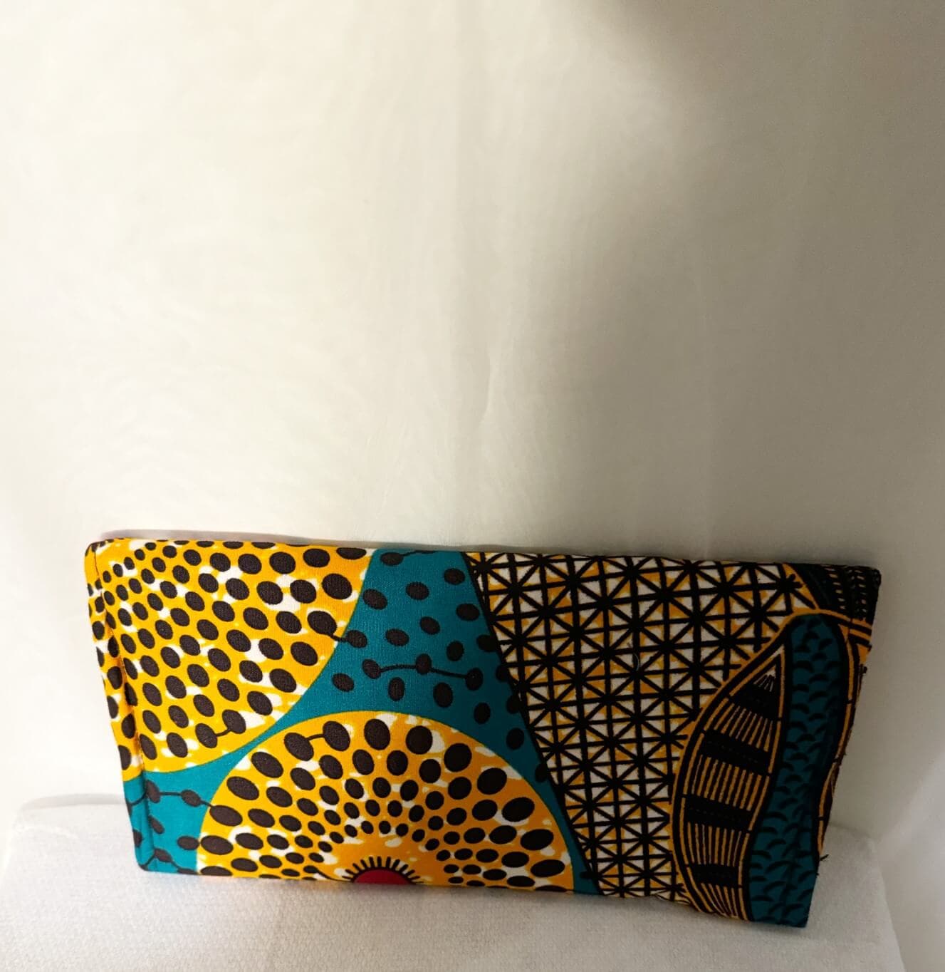 Akwaaba Brown/green/yellow alternate view