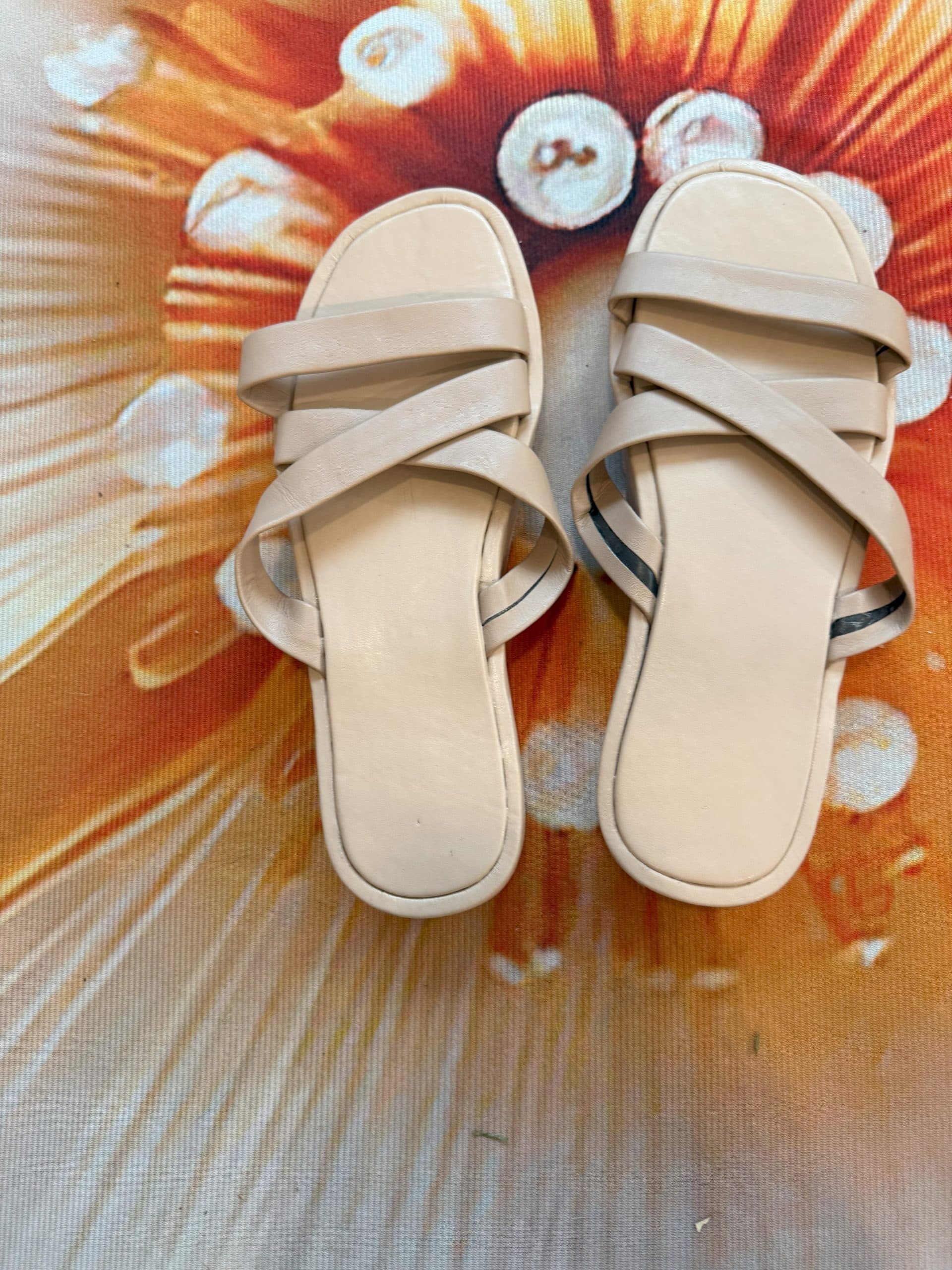 Thong Sandals 3 alternate view