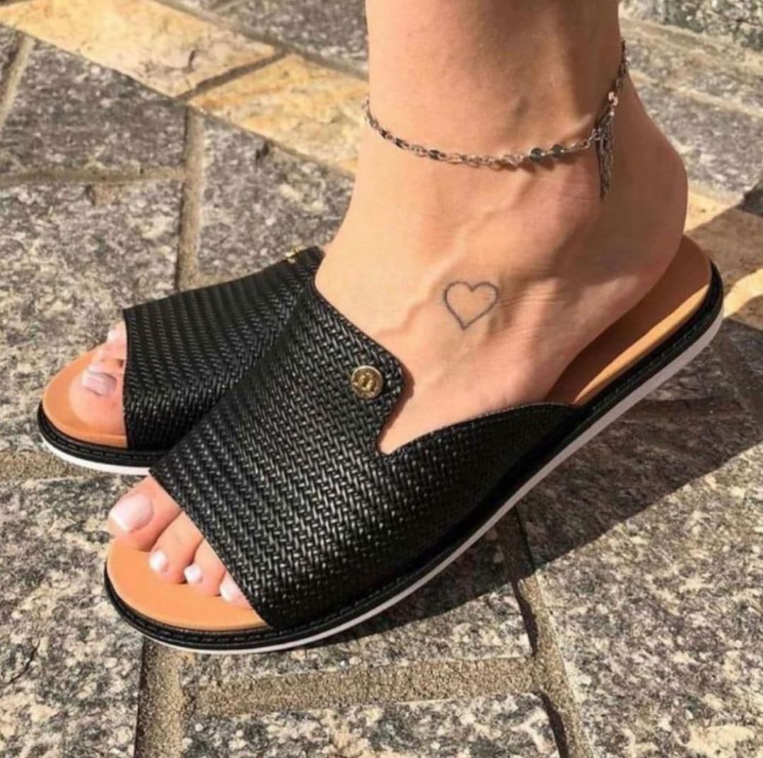 Afrik Slip – On Sandals 5